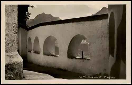 Ansichtskarte St. Wolfgang im Salzkammergut Im Kirchhof von St. Wolfgang 1940