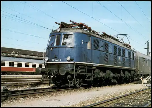 Elektrische Schnellzuglokomotive 118 022-3 Verkehr  Lokomotive Motiv-AK 1977
