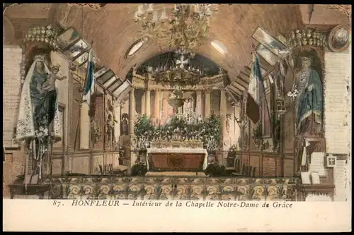 CPA Honfleur Intérieur de la Chapelle Notre-Dame de Grâce 1910