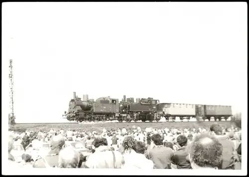 Foto  Dampflokomotive - Zuschauer Parade 1968 Privatfoto