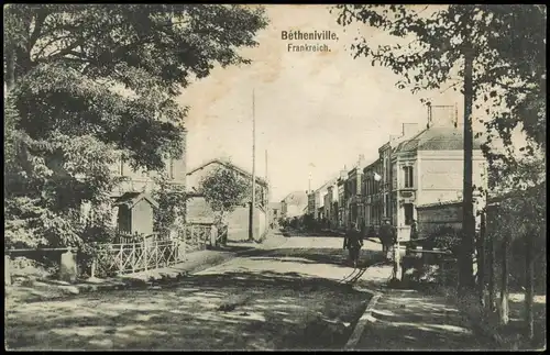 CPA Betheniville Bétheniville Strassen Partie, Feldpostkarte 1917 Feldpost gel