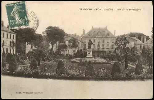 CPA La Roche-sur-Yon Ortsansicht, Vue de la Préfecture 1919