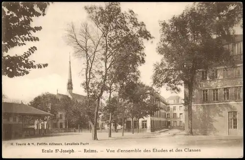 Reims Reims Ecole St. Joseph - Vue d'ensemble des Etudes et des Classes 1910