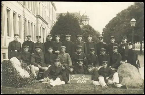Militär/Propaganda Soldaten Gruppenfoto 1914 in Paris 1915 Privatfoto