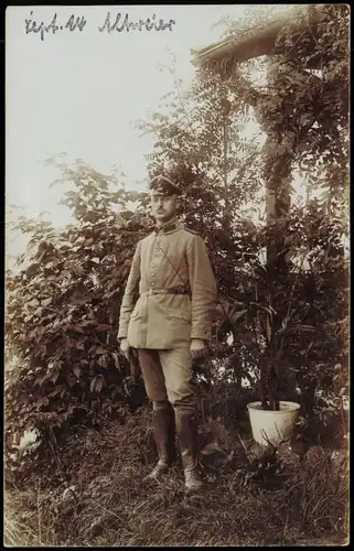 Militär/Propaganda Soldatenleben Foto Soldat im 1. Weltkrieg 1914 Privatfoto