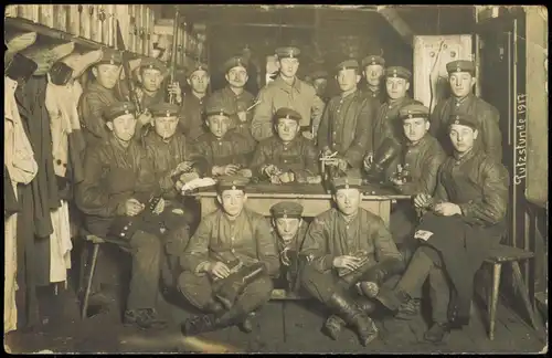 Militär/Propaganda Soldatenleben im 1. Weltkrieg 1917 Privatfoto  Feldpost gel