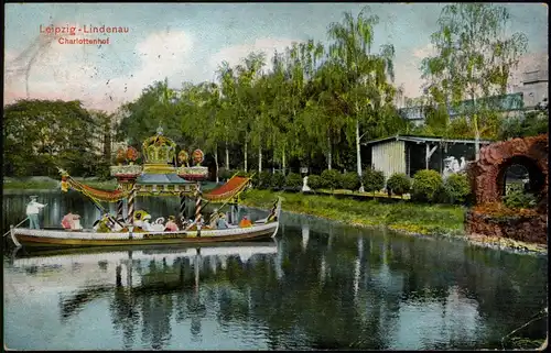 Lindenau-Leipzig Charlottenhof, geschmücktes Boote auf Teichanlage 1908/1905