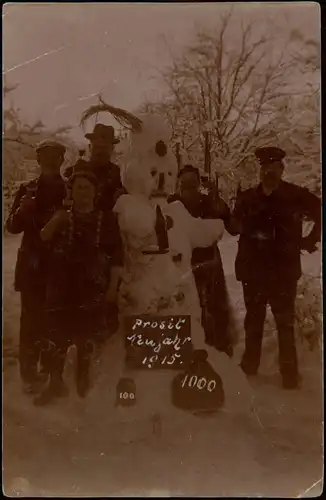 Neujahr/Sylvester, Schneemann feiernde Menschen Fotokunst 1915 Privatfoto