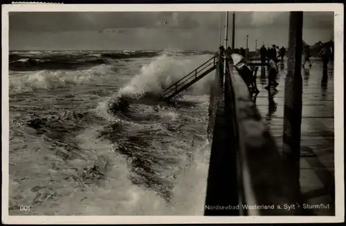 Ansichtskarte Westerland-Sylt Promenade bei Sturmflut 1935