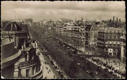 CPA Paris Avenue des Champs-Elysées 1950