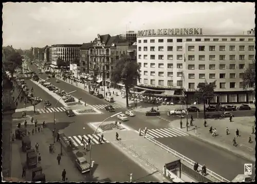 Charlottenburg-Berlin Kurfürstendamm Partie am Hotel Kempinski 1960
