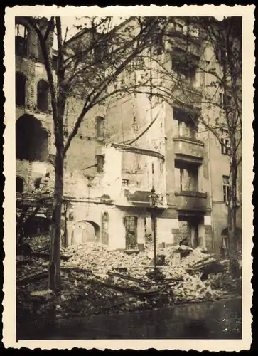 Foto Wilmersdorf-Berlin zerstörte Häuser Straßenansicht 1945 Foto
