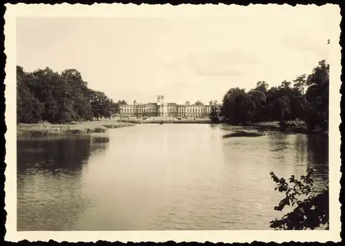 Charlottenburg-Berlin Schloss Charlottenburg übers Wasser 1955 Privatfoto Foto