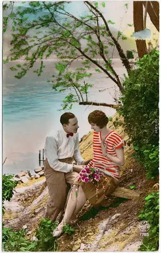 Ansichtskarte  Liebespaar am See (colorierte Künstlerkarte) 1931 