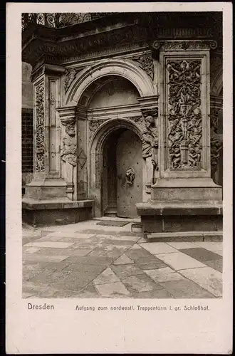 Dresden Aufgang zum nordwestl. Treppenturm i. gr. Schloßhof. 1926