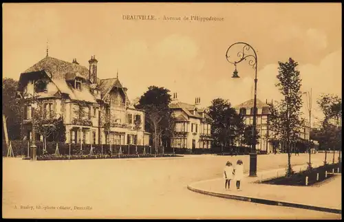 CPA Deauville Avenue de l' Hippodrome 1910