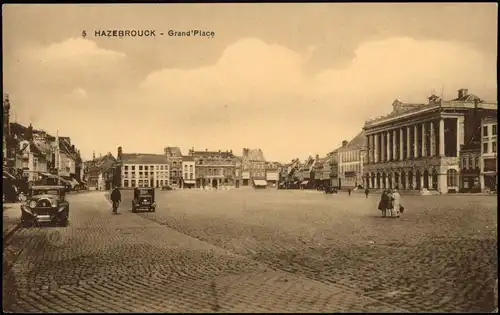 CPA Hazebrouck Grand Place 1922