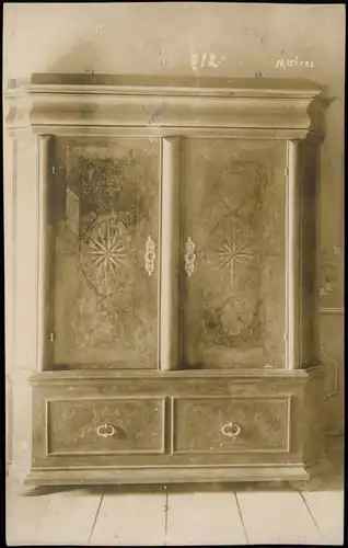Innergschlöß-Matrei in Osttirol Historischer Schrank Fotokarte 1910
