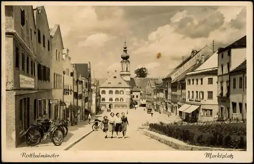 Ansichtskarte Rotthalmünster Markt, Frauen 1955