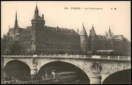 CPA Paris La Conciergerie; Schiff passiert Brücke 1910