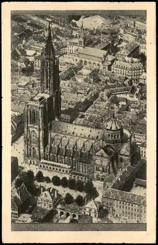 Straßburg Strasbourg Cathédrale vue d'avion, Luftaufnahme 1934