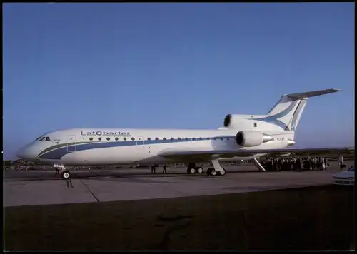 Flugzeuge Airplane Flugwesen Motiv Lat Charter YAK-42D at Larnaca 2002