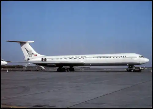 Flugzeuge Airplane Flugwesen QUADROTOUR AERO IL-62 at Sharjah 2002