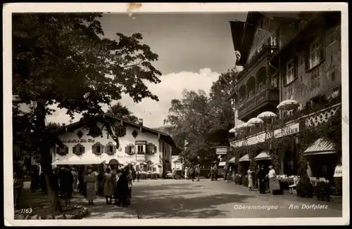 Ansichtskarte Oberammergau Dorfplatz - belebt, Hotel Wittelsbach 1934