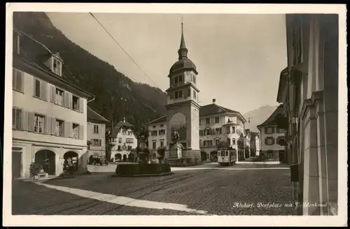Ansichtskarte Altdorf (Uri) Dorfplatz mit Denkmal u. Tram 1930