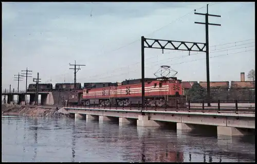 Ansichtskarte  NEW HAVEN 309 near Cedar Hill, Eisenbahn Zug USA Railways 1963