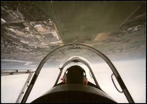 Ansichtskarte  Flugzeuge - Airplane aus dem Cockpit 1998