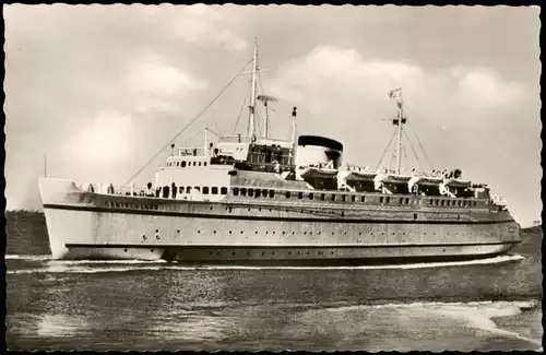 Großenbrode Schiffsfoto-AK Schiff Hochseefähre Färhschiff Deutschland 1960