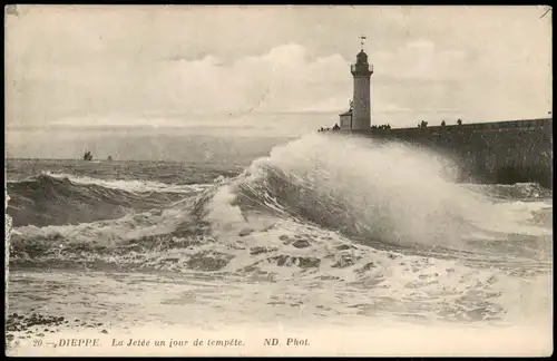 CPA Dieppe La Jetée un jour de tempéte. 1915  gel. Marine Stempel Frankreich