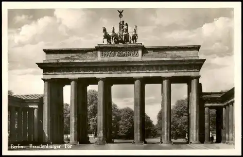 Ansichtskarte Mitte-Berlin Brandenburger Tor 1932