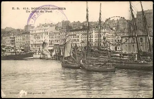 CPA Boulogne-sur-Mer Hafen Un Coin du Port 1914
