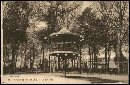 CPA Avesnes-sur-Helpe AVESNES-sur-HELPE La Rotonde 1920