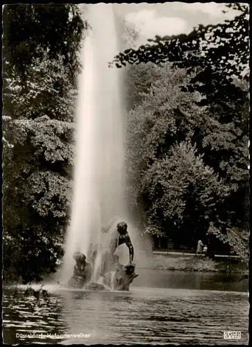 Ansichtskarte Düsseldorf Hofgartenweiher - Fontäne 1962