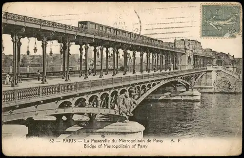 CPA Paris La Passerelle du Métropolitain de Passy (Metro) 1920