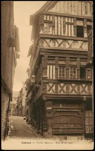 CPA Lisieux Vieilles Maisons - Rue de la Paix 1922