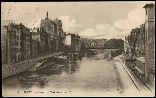 CPA Metz Canal Fluss Partie Blick zur Kathedrale 1919