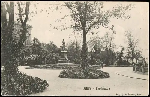 CPA Metz Esplanade 1918   im 1. Weltkrieg als Feldpost gelaufen (nach Berlin)