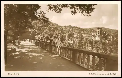 Ansichtskarte Heidelberg Scheffelterrasse und Panorama Blick auf Schloß 1950