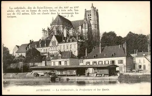 CPA Auxerre La Cathédrale, la Préfecture et les Quais 1910