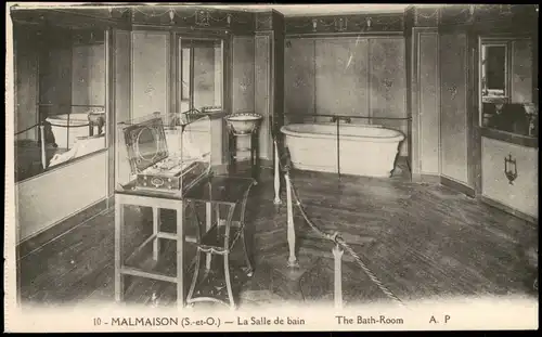 CPA .Frankreich MALMAISON (S.-et-O.) La Salle de bain 1910