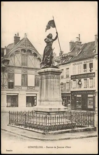 CPA Compiègne Straßen Ansicht, Statue de Jeanne d'Arc 1917