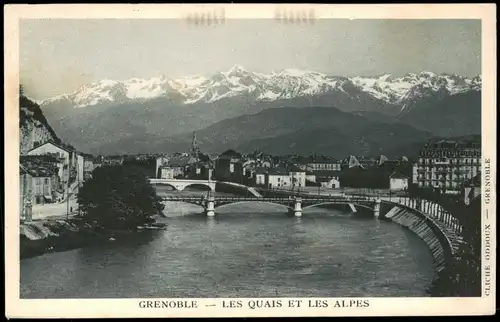 CPA Grenoble LES QUAIS ET LES ALPES Panorama-Ansicht 1926