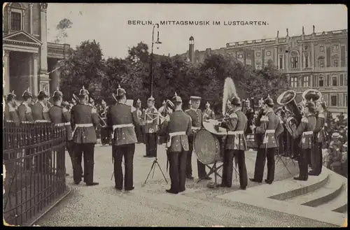 Ansichtskarte Mitte-Berlin Mittagsmusik Lustgarten - Weltstadtbilder 1914