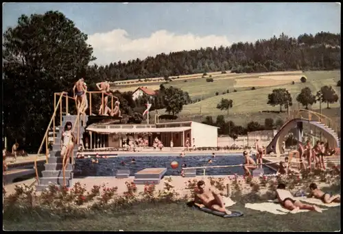 Grafenau (Niederbayern) Freibad Schwimmbad Badegäste auf Liegewiese 1965
