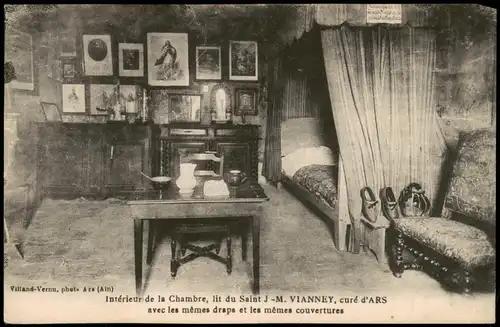 .Frankreich Intérieur de la Chambre, lit du Saint J -M. VIANNEY, curé d'ARS 1910