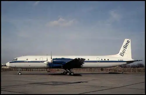 Ansichtskarte  Ilyushin 18D D-AOAS of BERLINE at BER-Schoenefeld 1992